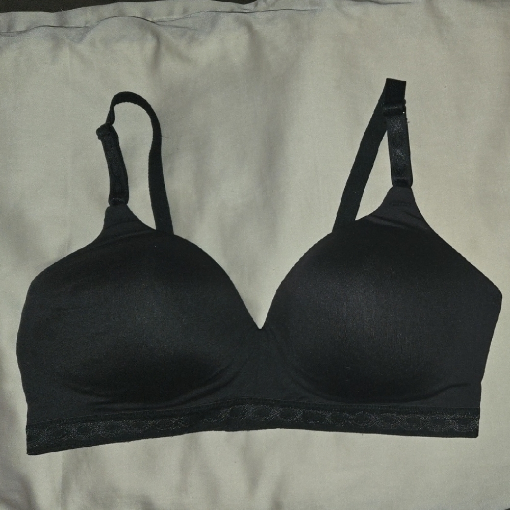 Warner's Classic Black Bra